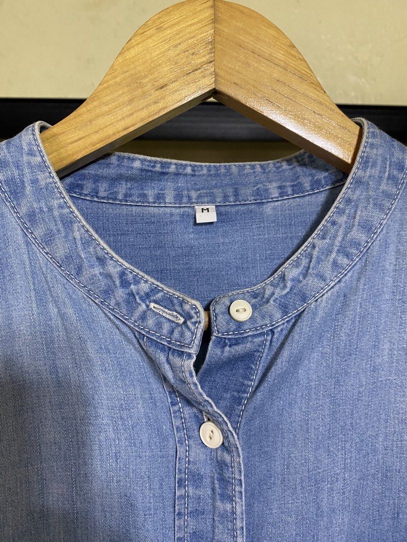 Muji Denim Shirt (Category: Formal Shirts) located in San Jose. Submitted by shady.archives (Listing ID 1465391237, Image 2). Description: MUJI denim shirt - Size:Med (20.5 x 25) - Material: 100% cotton - Design: Denim shirt - Color: Light Blue - Style: Button-up - Pocket: Front pocket.