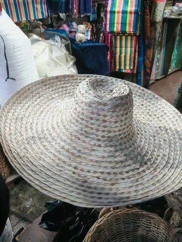 NATIVE HAT (Category: Hats & Beanies) located in Manila. Submitted by athennaalampayan (Listing ID 1465443152, Image 1). Description: .