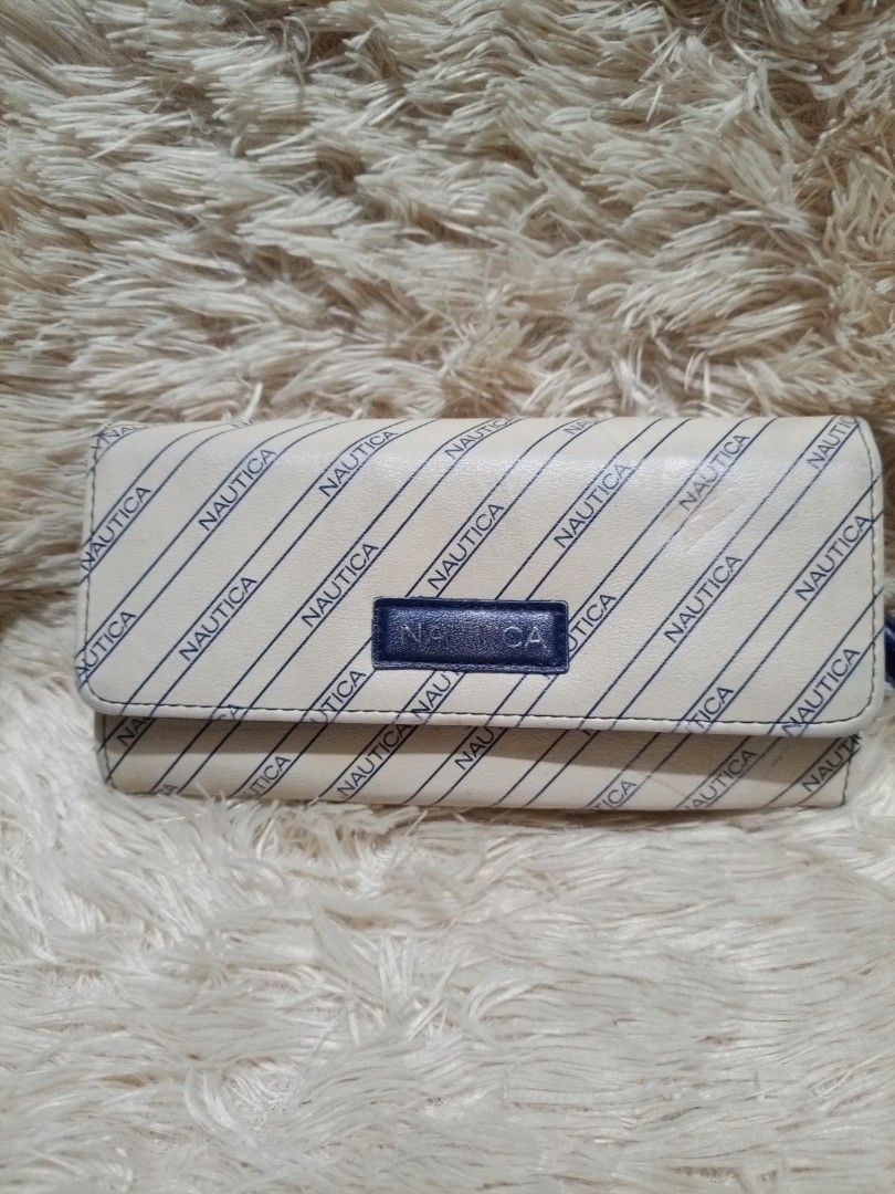 NAUTICA Long Wallet (Category: Wallets & Card holders) located in Davao. Submitted by hermiepiam75360 (Listing ID 1465509679, Image 1). Description: .