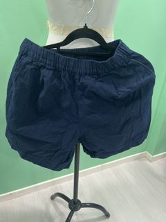 (Category: ) located in . Submitted by riri_closet_labels (Listing ID 1465476638, Image 1). Description: .