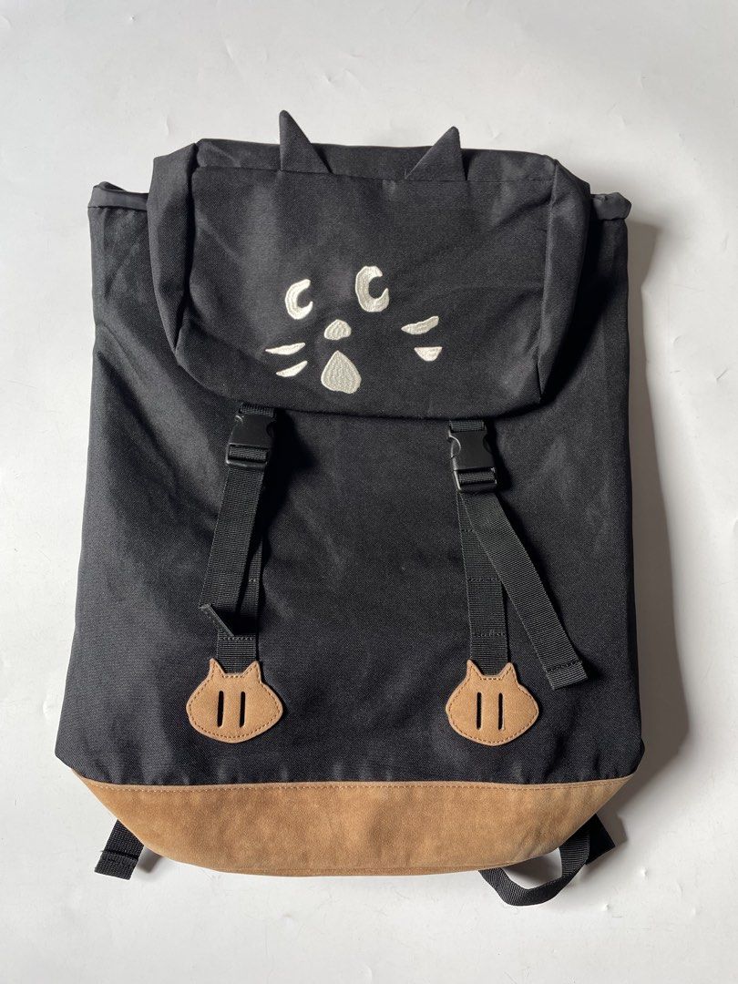 Ne-net Issey Miyake Backpack (Category: Backpacks) located in Baguio. Submitted by chronicles_cache (Listing ID 1465425330, Image 3). Description: Condition: Great Issue: Stains (on the bottom) Width: 13 Length: 22 .