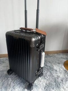 （分類：）位於 。 由 fashiontrade_luggage_company 提交（商品編號 1465398344，圖片 1）。簡介： 。