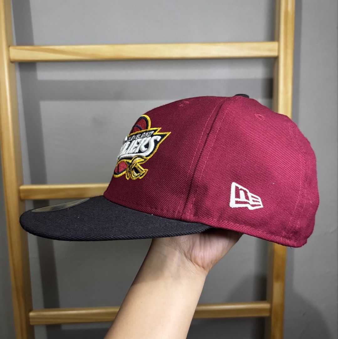 New Era Cleveland Cavaliers Cap (Category: Caps & Hats) located in Valenzuela. Submitted by thriftynanay88 (Listing ID 1465453853, Image 3). Description: Size 7 1/8 56.8cm.