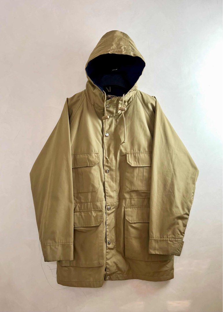 Next Stage Field Parka (Category: Coats, Jackets and Outerwear) located in Guimba. Submitted by arcaiv (Listing ID 1465456190, Image 1). Description: Brand: Next Stage Casual Parka Medium on tag Length: 31 Width: 23.5 Color rate: 9.8 Condition: 9.8 Issue: need wash,mild discoloration sa inner lining khaki na part 800 free shipping.