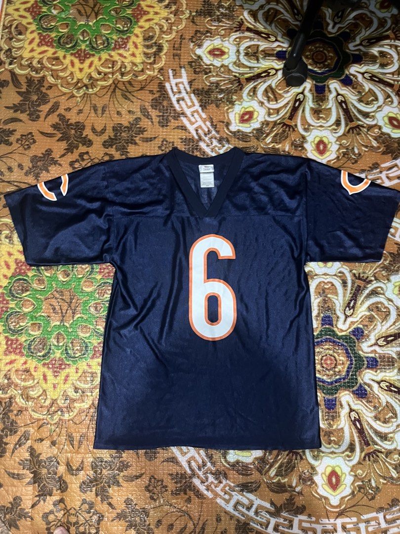 NFL JERSEY CHICAGO BEARS (Category: Tshirts & Polo Shirts ) located in Castillejos. Submitted by enywiiiii (Listing ID 1465403473, Image 1). Description: PLAS SF MEDIUM ON TAG.