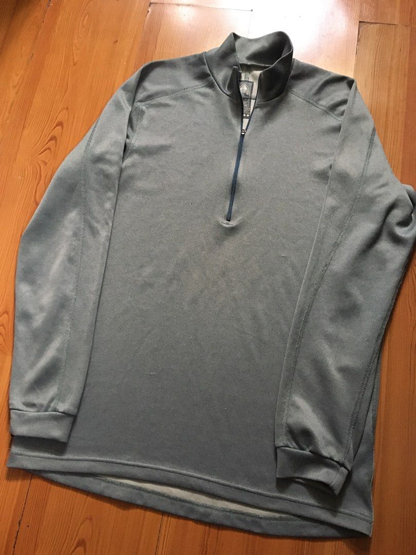 Nike ACG quarterzip pullover (Category: Activewear) located in San Juan City. Submitted by sashoppeepipi (Listing ID 1465499094, Image 2). Description: .