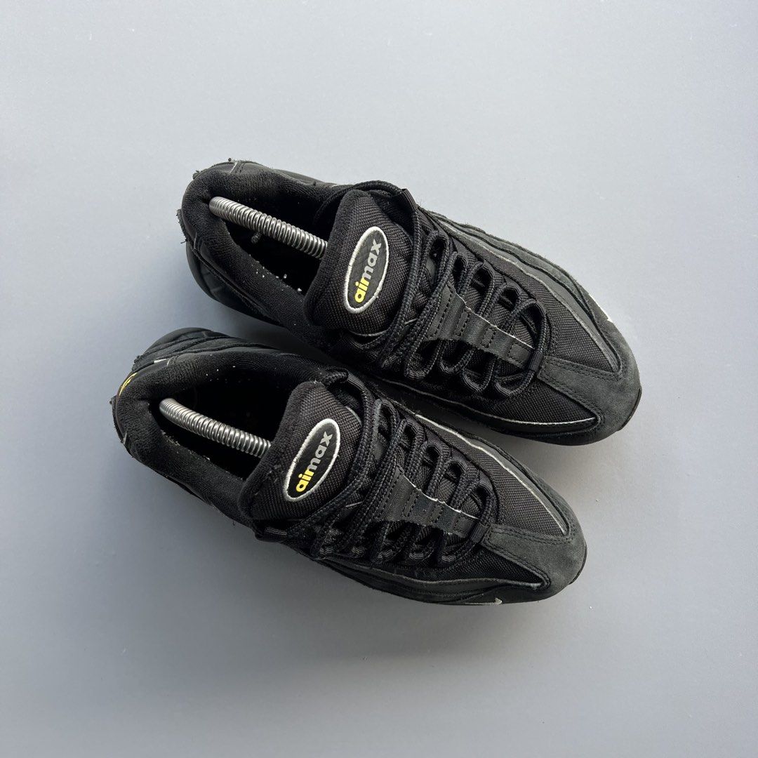 Nike Air max 95 (Category: Sneakers) located in Davao. Submitted by lootsngoods.1058 (Listing ID 1465454724, Image 3). Description: AM95 EUR 40.5/US 7.5/cm 25.5 Very good condition mine 2300.