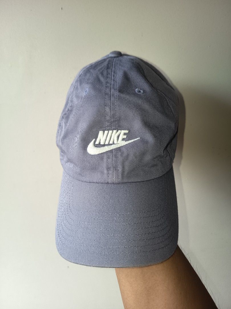 Nike Club Cap Original (Category: Caps & Hats) located in Pasay City. Submitted by ODDXX (Listing ID 1465444667, Image 1). Description: Nike Club Cap, detailing a 100% cotton body and lining. Original/Authentic🤙 550php Only!.