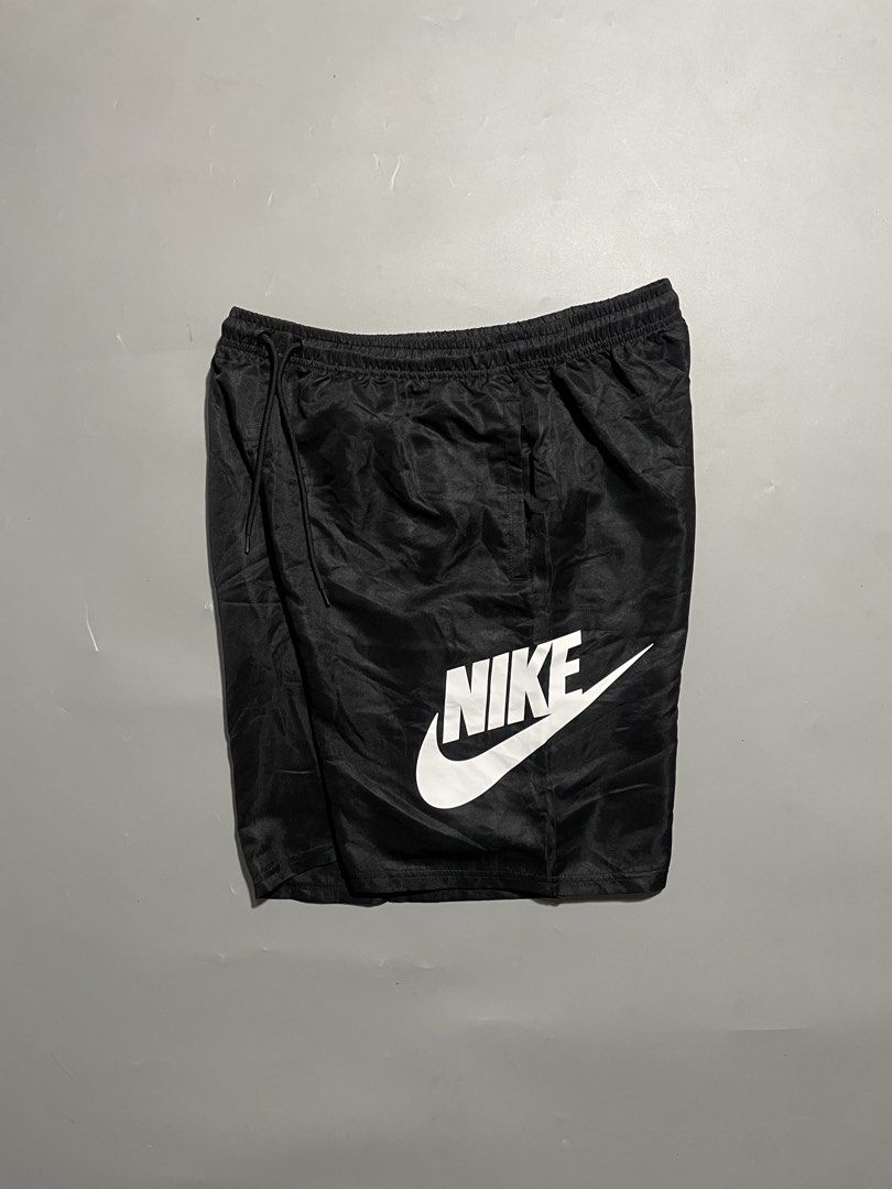 Nike Club Woven Shorts (Category: Shorts) located in Taguig. Submitted by sellnbustle (Listing ID 1465484381, Image 1). Description: Nike Club Woven Shorts Size Large Up to 32-36 waist 19” length Like new condition Authentic.