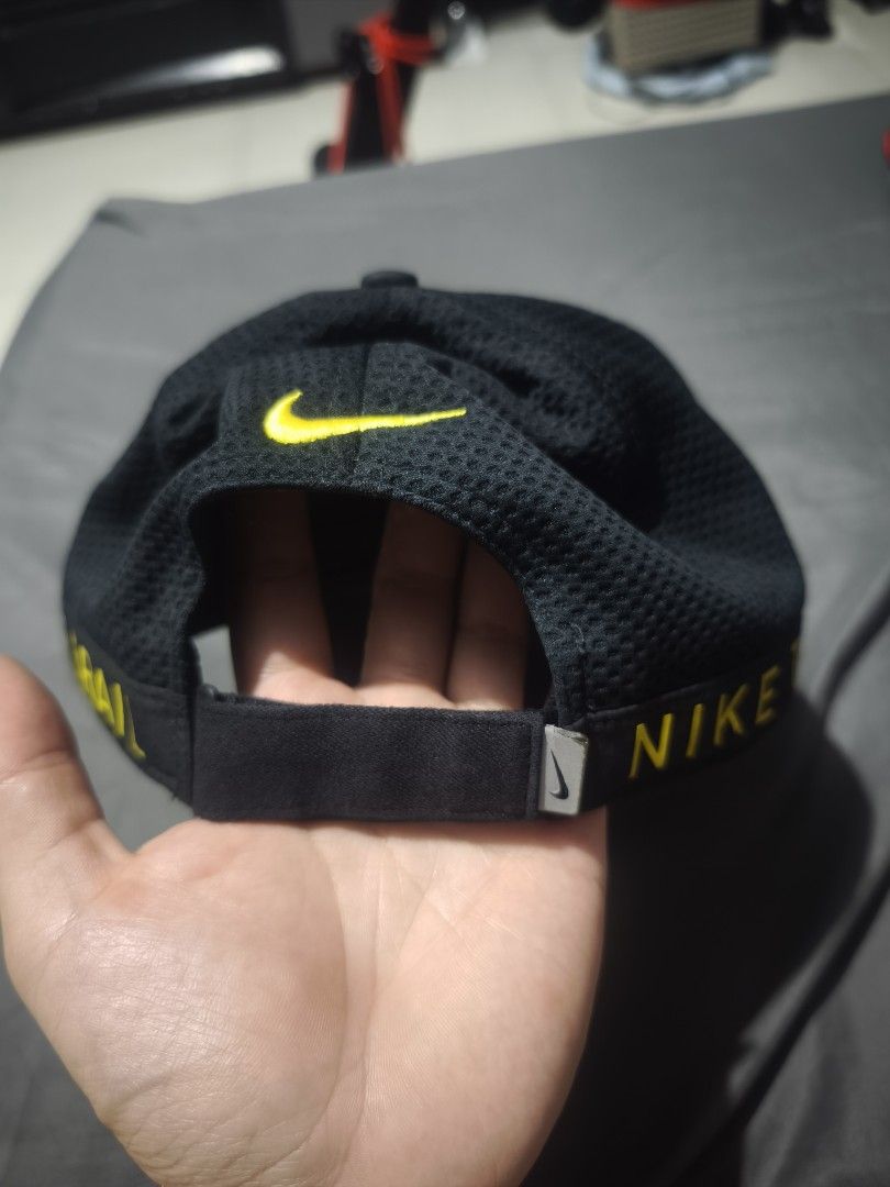 Nike Drifit Pro Trail Cap (Category: Activewear) located in Marikina City. Submitted by ahegaosenpai (Listing ID 1465516335, Image 3). Description: Drifit and breathable mesh Adjustable velcro strap Structured and Flat bill Authenthic from Nike App 9/10 condition.