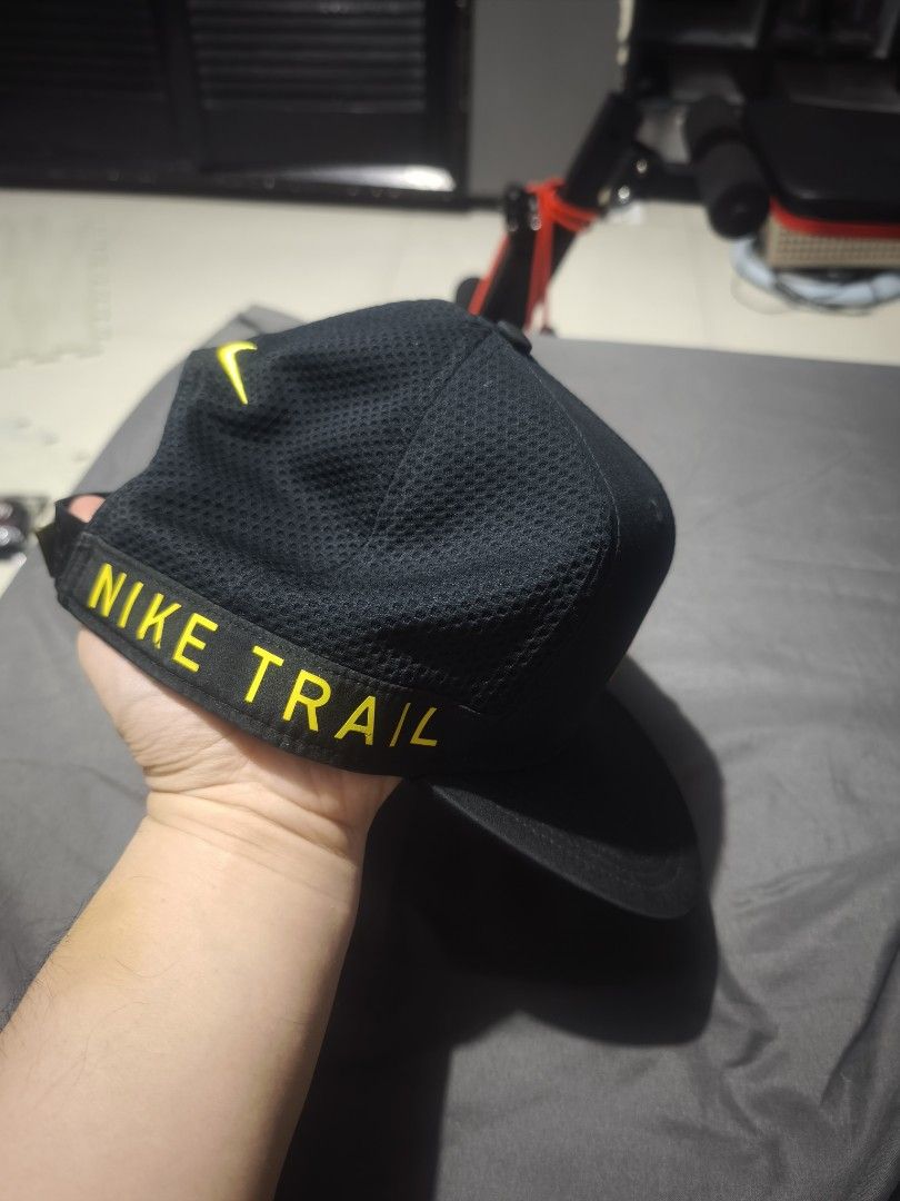 Nike Drifit Pro Trail Cap (Category: Activewear) located in Marikina City. Submitted by ahegaosenpai (Listing ID 1465516335, Image 2). Description: Drifit and breathable mesh Adjustable velcro strap Structured and Flat bill Authenthic from Nike App 9/10 condition.