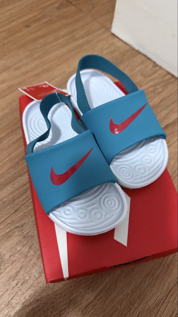 Nike Kawa 9C (Category: Slippers & Slides) located in Manila. Submitted by kaiicoming77032 (Listing ID 1465412915, Image 1). Description: Nike kawa 9c for toddler.
