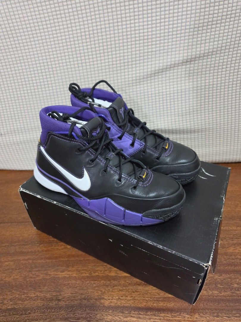 Nike Kobe 1 Protro Purple Reign (US 9) (Category: Sneakers) located in Marikina City. Submitted by seb.seb (Listing ID 1465508416, Image 1). Description: Kobe 1 Protro Purple Reign Size 9 (US) With original box Issues, refer to pics: Small seps Light heel drags ✅️3599.00 pesos 💯 Original, money back 10x if proven fake.