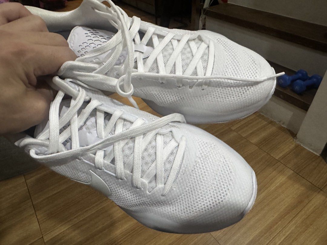 Nike Kobe X halo protro size 10.5 (Category: Sneakers) located in Cavite. Submitted by daddy_ag (Listing ID 1465415156, Image 2). Description: Used once No box.