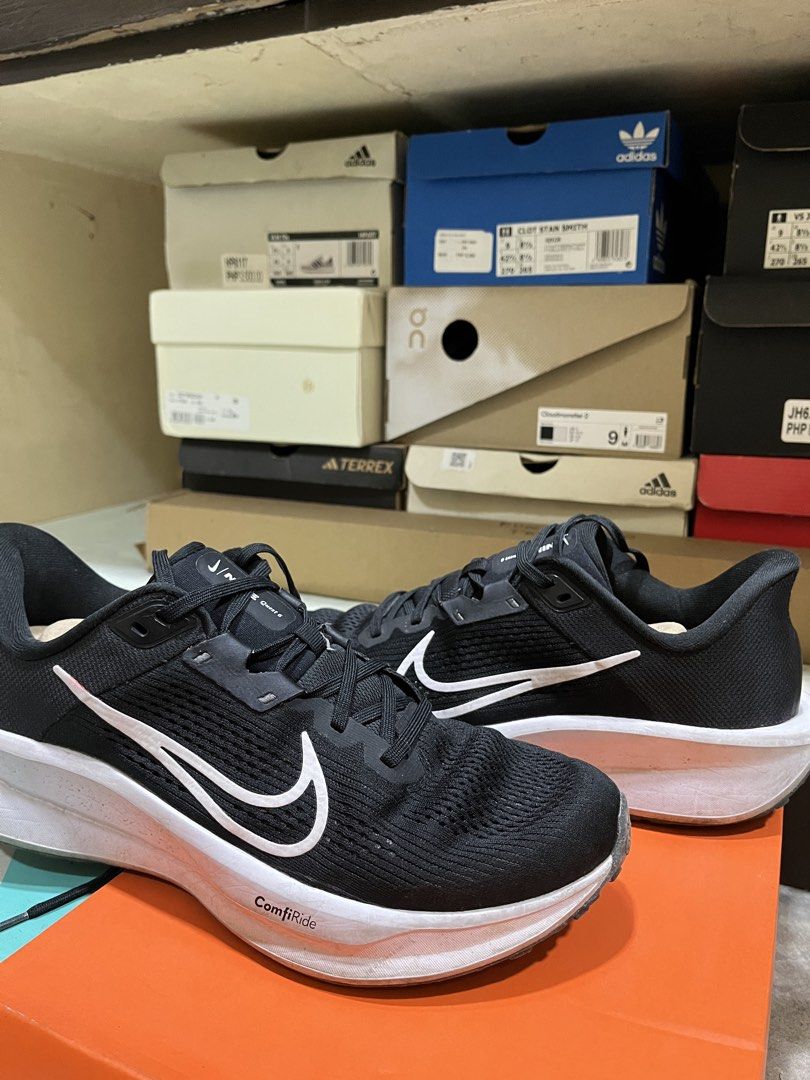 NIKE QUEST 6 (10 US) (Category: Casual Shoes) located in Quezon City. Submitted by eugxp (Listing ID 1465450330, Image 1). Description: Good for a casual run. Used these for 3- to 5K runs/walks. No other issues aside from needing to be cleaned. These are my personal shoes, and I no longer wear them. I also need to declutter. Selling for 2,500. If you read this, the last price is 2,000. .