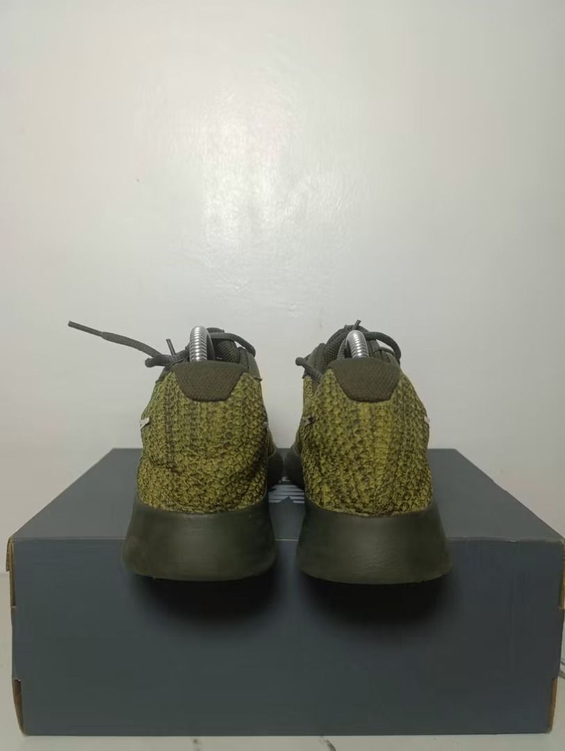 Nike Tanjun Premium Cargo Khaki (Category: Sneakers) located in Pasig City. Submitted by firstpick_thrift (Listing ID 1465407484, Image 3). Description: Nike Tanjun Premium Cargo Khaki Pre Owned Pair - Size 7 3,595 SRP❌ 800 Only✅ - Features: Lightweight sole, ultra-comfortable design for everyday use - Excellent Condition - Mode of Payment: GCash or BPI Loc. Pasig City .
