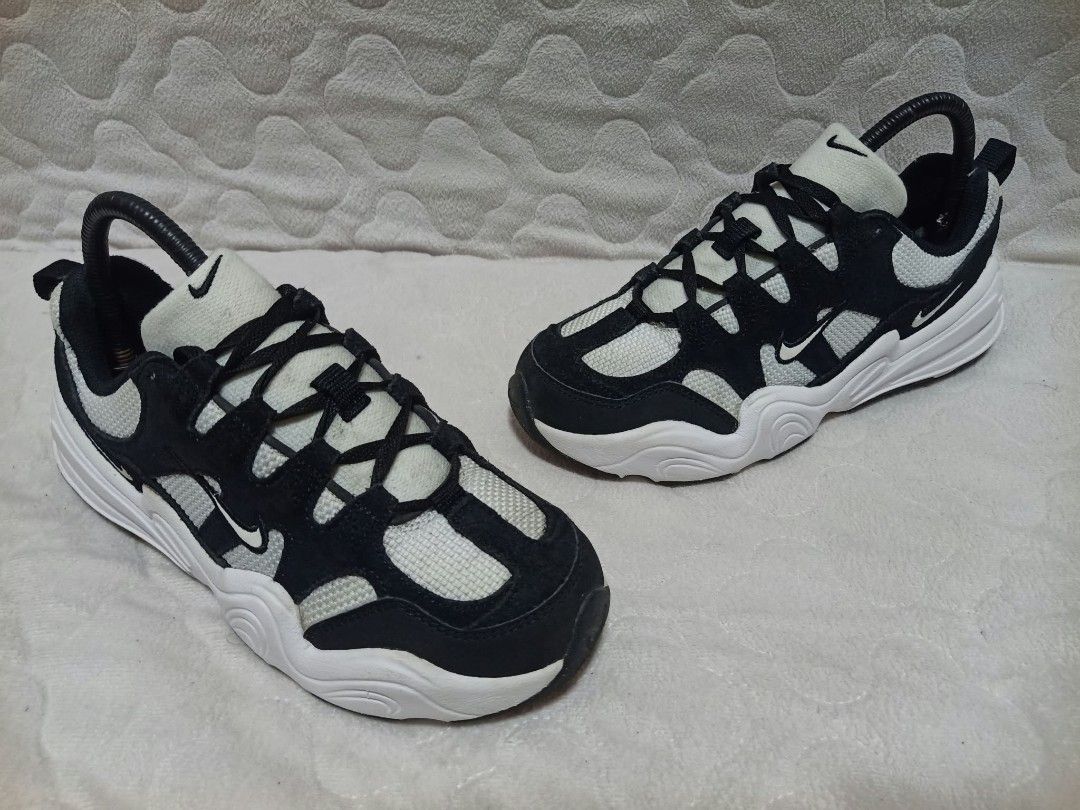 Nike tech hera (Category: Sneakers) located in Mandaue City. Submitted by ungriaprelovedshoes (Listing ID 1465523643, Image 3). Description: ORIGINAL 💯 PRELOVED , SECONDHAND👟 CLICK THE PICTURE FOR DETAILS CAN SHIP NATIONWIDE PAYMENT FIRST KUNG SHIPPING PARA PANATAG KAYU PWEDE VIDEO CALL OR VOUCH NYU PO AKU 📌 PERO PWEDE COD KUNG CEBU AREA MESSAGE ME FOR MORE DETAILS 😊🙏.