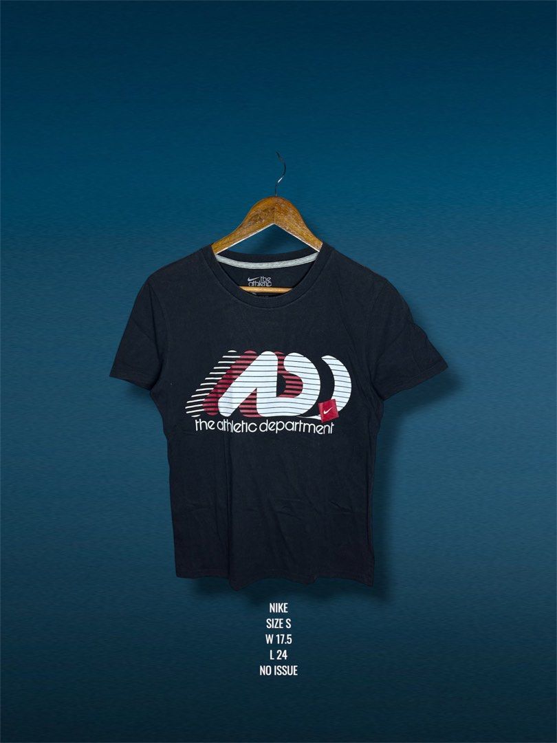 NIKE TEE (Category: Shirts) located in Taytay. Submitted by pathriftapparel (Listing ID 1465445027, Image 1). Description: .