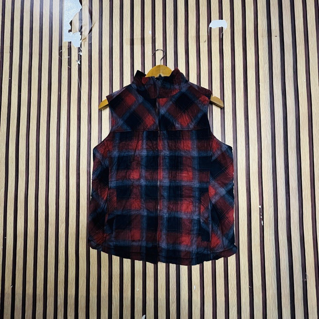 NORTH RIVER OUTDOOR GORPCORE UTILITY WORKWEAR CABIN FLANNEL PLAID SLEEVELESS VEST RED SMALL 20x23 (Category: Coats, Jackets and Outerwear) located in Dasmarinas. Submitted by yg_supplies (Listing ID 1465451326, Image 1). Description: PLEASE READ FAQ’s > Yes, available! > Last price posted. TAKE IT OR LEAVE IT! > Dasmariñas Cavite > ADDITIONAL PHOTOS are NOT AVAILABLE as we seal the items after taking pictures. > GCASH payment > JNT shipping / LAL