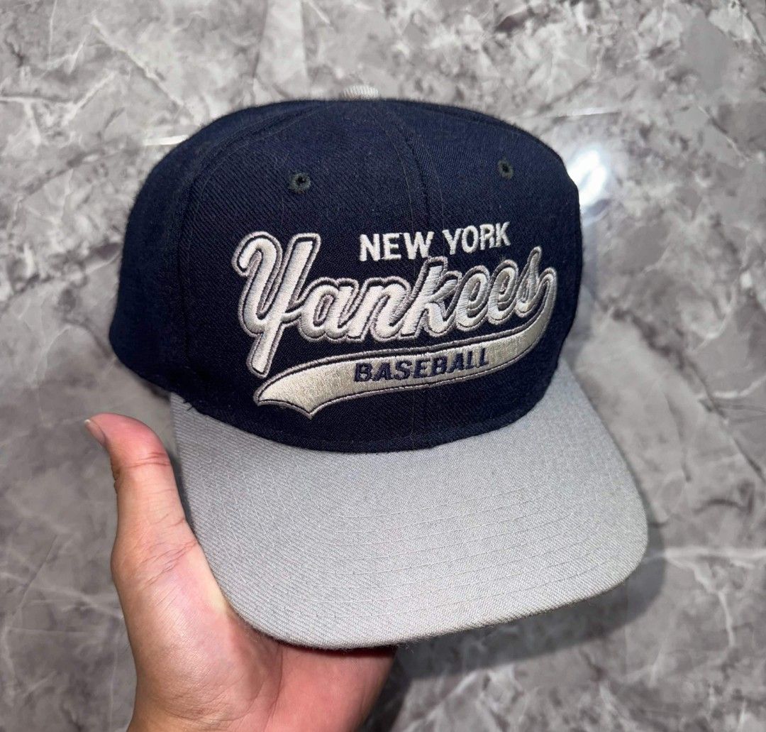 NY YANKEES (Category: Caps & Hats) located in Manila. Submitted by hdrkkk (Listing ID 1465525548, Image 1). Description: VNTG NY YANKEES TAILSWEEP STARTER 1ST GEN LOC: MANILA.