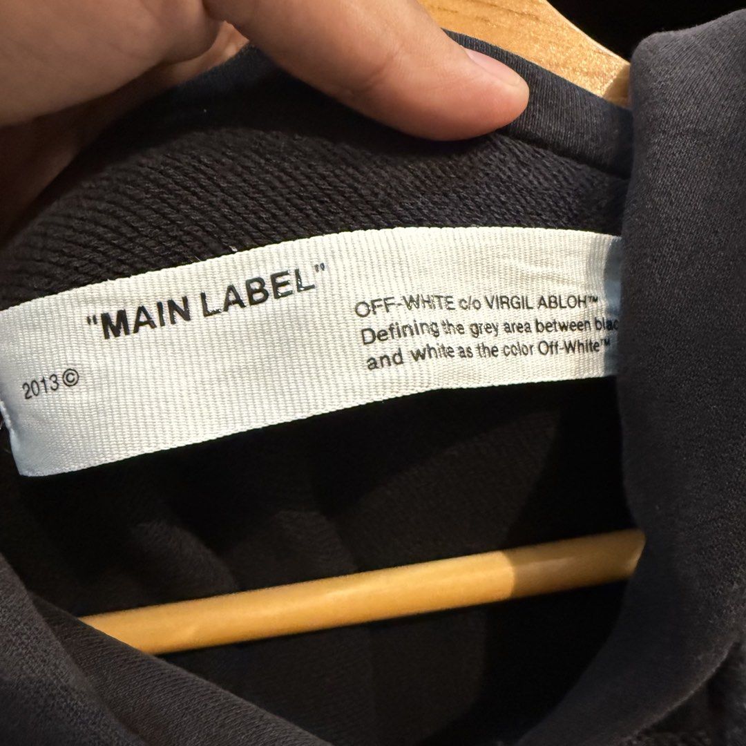Off-White Virgil Abloh Black Hoodie (Category: Coats, Jackets and Outerwear) located in Manila. Submitted by carbungcoalex (Listing ID 1465542019, Image 3). Description: OFF WHITE HAND LOGO HOODIE 23 by 29 Good Condition Complete tags 2K CLAIM.