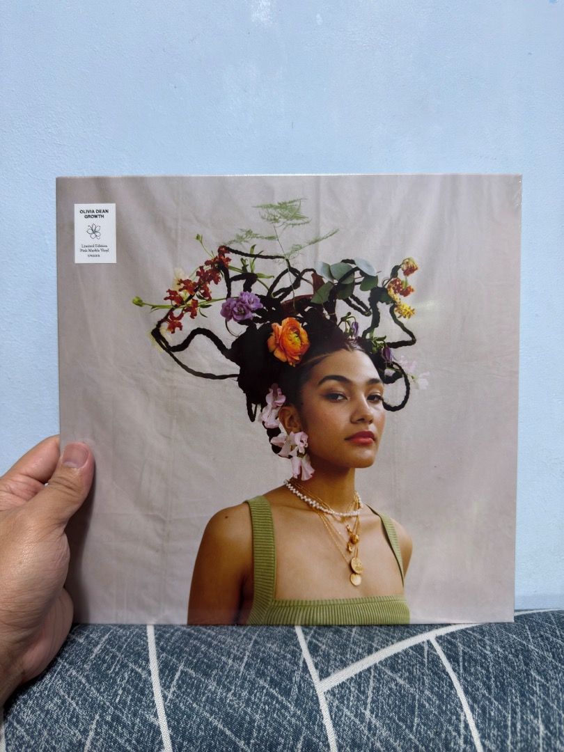 Olivia Dean - Growth (10” Pink Marble) (Category: Vinyls) located in Quezon City. Submitted by jericfinds07_153 (Listing ID 1465510373, Image 2). Description: Olivia Dean - Growth (10” Pink Marble) Sealed 2,399php only Can ship via lalamove. Loc: Diliman, Quezon City.