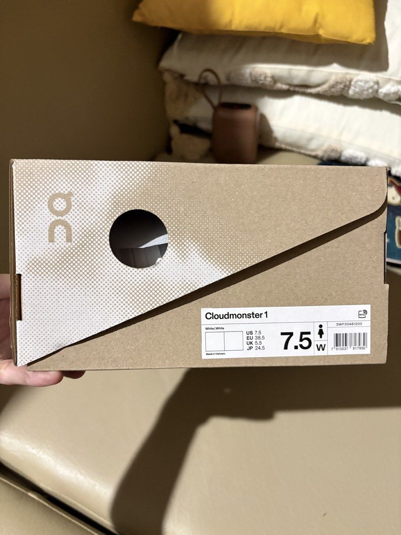 On cloud Cloudmonster 1 White (Category: Sneakers) located in Manila. Submitted by miffsies (Listing ID 1465430113, Image 3). Description: BRANDNEW‼️ -naka tambak lang.