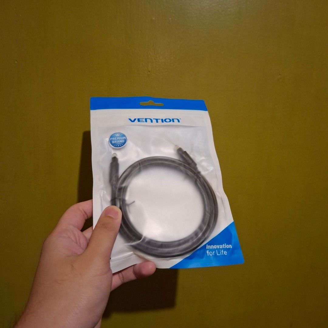 Optical audio fiber cable for speaker vention (Category: Craft Supplies & Tools) located in Pasig City. Submitted by last_price_posted (Listing ID 1465475846, Image 2). Description: .