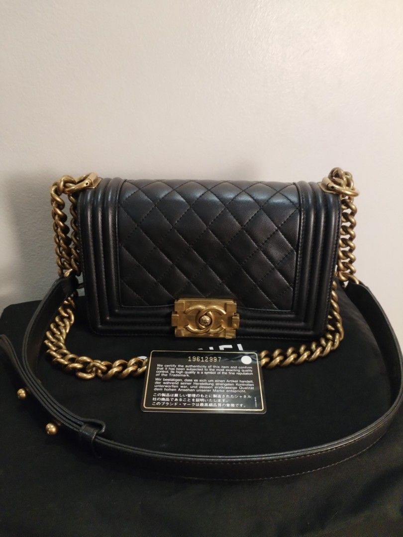 Original Chanel Le Boy Flap bag - Small (Category: Luxury Bags & Wallets) located in San Juan City. Submitted by exclusivelyours (Listing ID 1465531674, Image 1). Description: ▪️ ​Measurements: Approx. 8" W × 4.7" H × 3.3" D (20.5 cm × 12 cm × 8.5 cm) ​▪️ ​Single Strap (Crossbody): Approx. 20–22 inches drop ▪️ ​Double Strap (Shoulder): Approx. 11–12 inches drop Inclusions: Chanel box, card, and dustbag.
