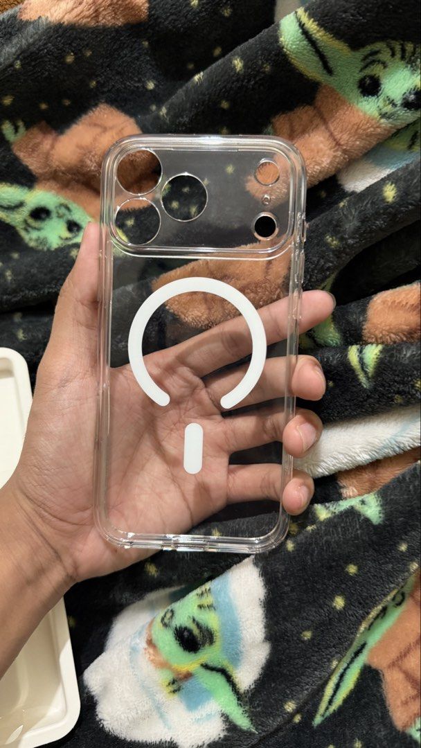 ORIGINAL Spigen for iPhone 17 Pro Max (Category: Cases & Sleeves) located in Manila. Submitted by gabmnl (Listing ID 1465409960, Image 2). Description: - fitted only - bought from spigen, uptown bgc - bought for ₱1,750 - with box and paper bag.