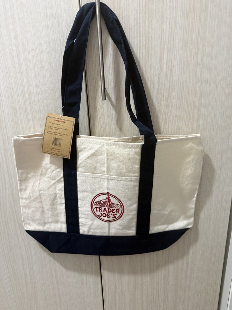 Original Trader Joes Tote Bag Big (Category: Tote Bags) located in Pasig City. Submitted by roadtominimalism09 (Listing ID 1465532693, Image 3). Description: With tag. Receipt NOT included. Brand new from US .