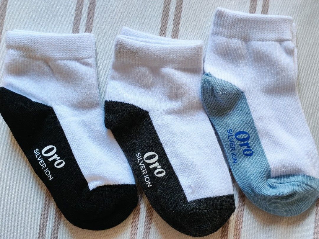 ORO SOCKS (Category: Babies & Kids Fashion) located in Cavite. Submitted by mnithv (Listing ID 1465406147, Image 1). Description: + sf loc: cavite shipment: jnt.