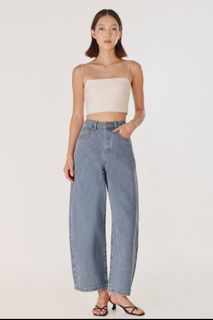 (Category: ) located in . Submitted by wardrobeforgrab (Listing ID 1465499654, Image 1). Description: .