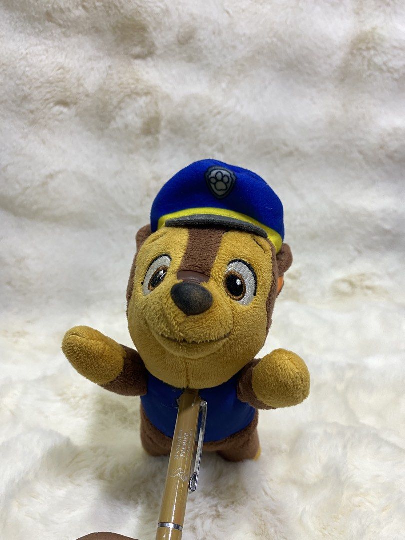 Paw patrol “Chase” plush (Category: Plushies & Soft Toys) located in Kalibo. Submitted by ollie_stuffshop (Listing ID 1465398596, Image 2). Description: Length: 17cm Before you send your inquiries: ❗️Last Price is already posted ❗️Manage your expectations, WYSIWYG ❗️May need washing ❗️Dropoff is every Wednesday & Sunday.
