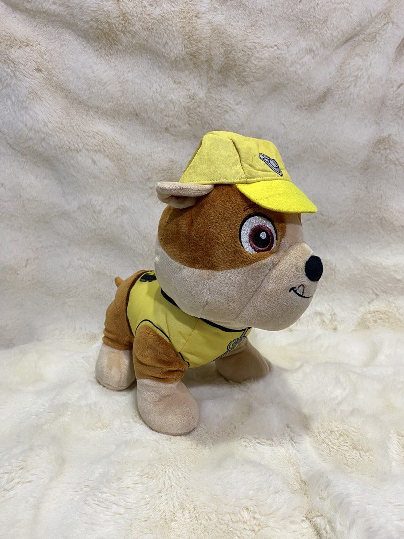 Paw Patrol’ Rubble plush (Category: Plushies & Soft Toys) located in Kalibo. Submitted by ollie_stuffshop (Listing ID 1465397037, Image 1). Description: 27cm x 14.5cm x 25cm Before you send your inquiries: ❗️Last Price is already posted ❗️Manage your expectations, WYSIWYG ❗️May need washing ❗️Dropoff is every Wednesday & Sunday.