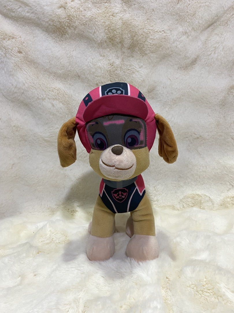 Paw Patrol’ Skye plush (Category: Plushies & Soft Toys) located in Kalibo. Submitted by ollie_stuffshop (Listing ID 1465396234, Image 1). Description: Height: 27cm, Width: 14cm, Length: 23cm Before you send your inquiries: ❗️Last Price is already posted ❗️Manage your expectations, WYSIWYG ❗️May need washing ❗️Dropoff is every Wednesday & Sunday .