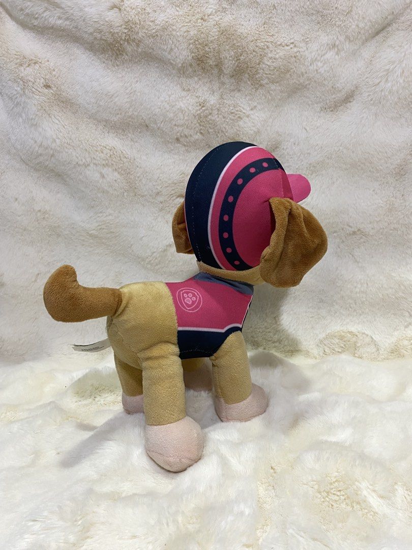 Paw Patrol’ Skye plush (Category: Plushies & Soft Toys) located in Kalibo. Submitted by ollie_stuffshop (Listing ID 1465396234, Image 3). Description: Height: 27cm, Width: 14cm, Length: 23cm Before you send your inquiries: ❗️Last Price is already posted ❗️Manage your expectations, WYSIWYG ❗️May need washing ❗️Dropoff is every Wednesday & Sunday .