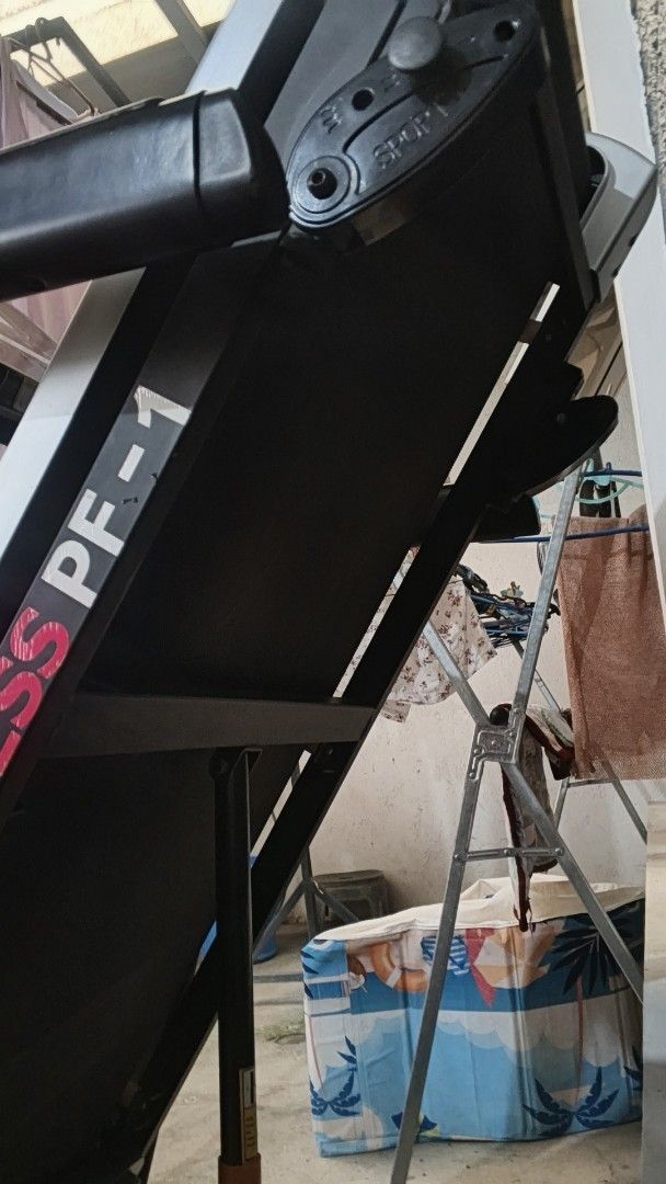 pfct treadmill pf1 (Category: Cardio & Fitness Machines) located in Orion. Submitted by thepurpleshop_7 (Listing ID 1465464268, Image 3). Description: Maganda pa and di gaano nagagamit, (payat na kaya ayaw na) 🙈 nabili ito almost 28k, selling this ng mura, pwedeng tawaran ang selling price, ✅ No issue.