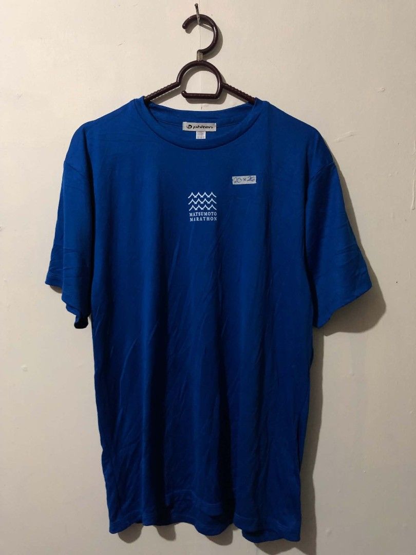 Phiten Athletic Shirt (Category: Activewear) located in Pasig City. Submitted by geloangelo17550 (Listing ID 1465548596, Image 1). Description: Authentic Excellent condition No issue.