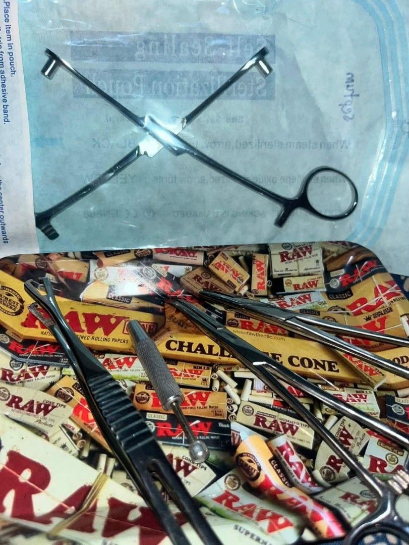 Piercing Set (Category: Community) located in Manila. Submitted by mamijah_0420 (Listing ID 1465477732, Image 3). Description: Piercing set WITH FREE MINI LUGGAGE. COMPLETE SET. EAR , BODY , DERMAL PIERCING SET. FREE LECTURE EVERY PURCHASE..