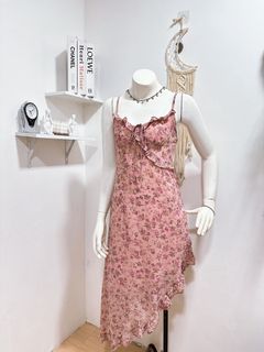 (Category: ) located in . Submitted by chloereicapsule (Listing ID 1465527897, Image 1). Description: .