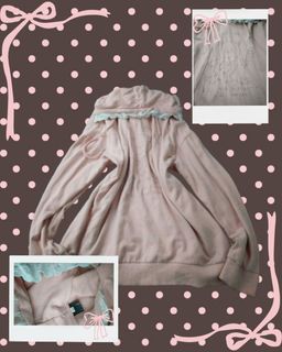(Category: ) located in . Submitted by clothesforchuu (Listing ID 1465534932, Image 1). Description: .
