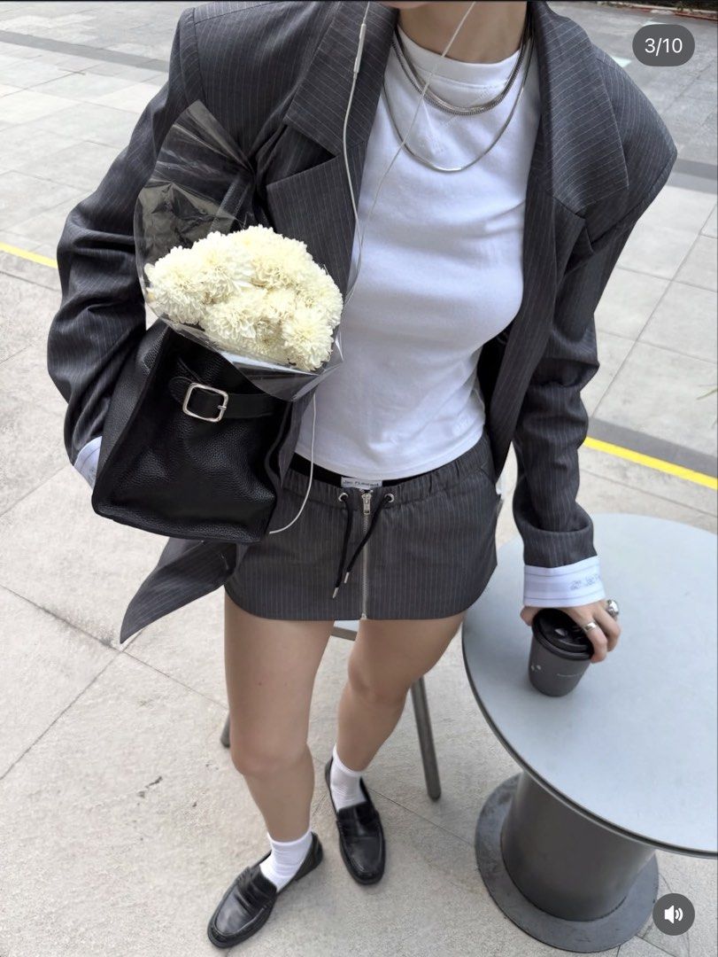 Pinstripe Blazer & skort Set (Category: Sets or Coordinates) located in Taguig. Submitted by darjaromanova (Listing ID 1465530198, Image 2). Description: Selling the entire set for ₱2,500 FINAL PRICE. Please don’t ask for a lower price — this is already the lowest..