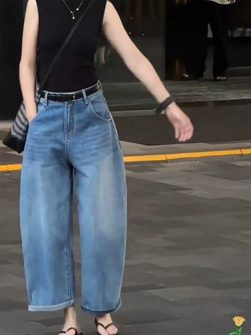 Plus Size Jean (Category: Jeans & Leggings) located in Singapore. Submitted by cmstore (Listing ID 1465409521, Image 4). Description: Waist - 95 Hip - 132 Length - 96 .