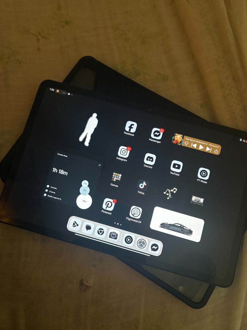 POCO PAD 8/256 (Category: Android) located in Manila. Submitted by ruscarps (Listing ID 1465452564, Image 2). Description: DASMA BAYAN MEETUP NEGO PRICE PAG MALAPIT only g meetups around pala pala, district. rfs: need funds - Model: POCO Pad - Storage/RAM: 8GB RAM / 256GB Storage - Color: Sleek Dark Gray finish - Operating System: Xiaomi HyperOS - Condition: Very clean, well-maintained, and fully functional nego onti, open to offers pass sa barat