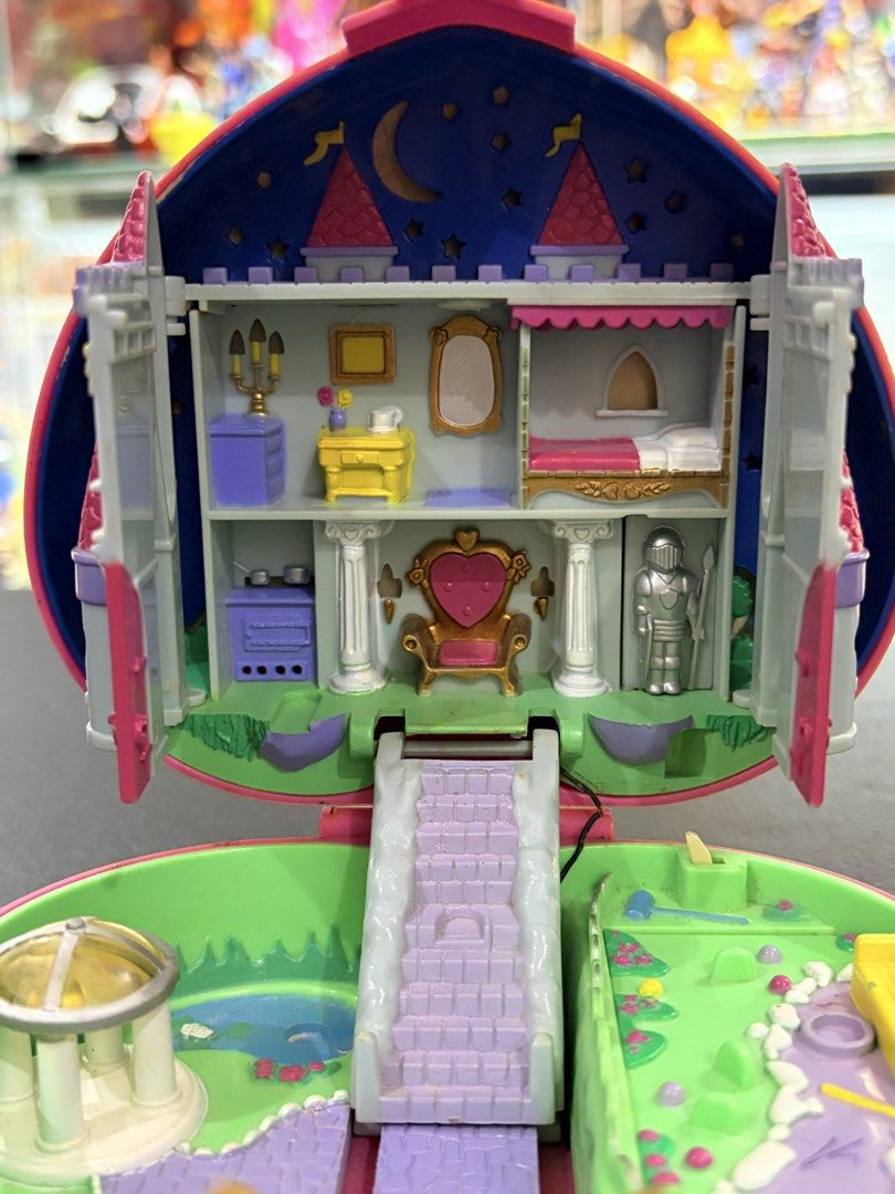 Polly pocket 1992 starlight castle playset (Category: Action & Battle Toys) located in Makati City. Submitted by tomypom (Listing ID 1465545617, Image 2). Description: Authentic Bluebird Polly pocket 1992 starlight castle playset See pictures for more details! With opening gates *batteries not included*** As is. Wysiwyg 1,499 pesos only! .
