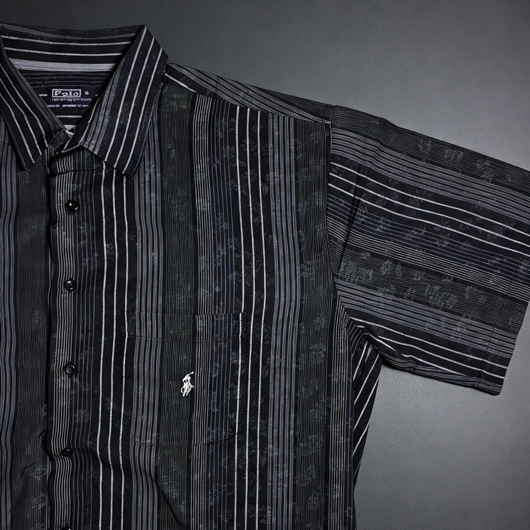 Ralph Lauren Polo (Category: Tshirts & Polo Shirts ) located in Taguig. Submitted by amboyfiggah (Listing ID 1465513128, Image 3). Description: Polo Lauren XL on tag Fits L W: 22 L: 29 Excellent condition No issue.