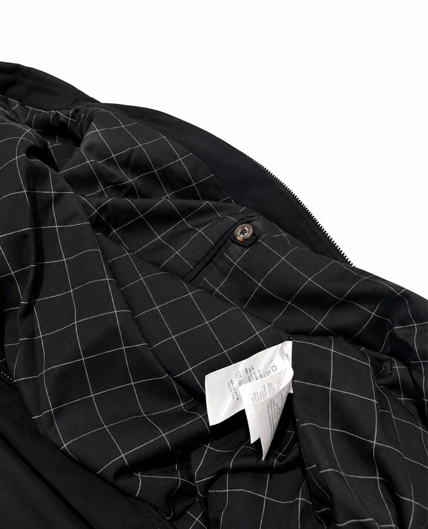 Polo Ralph Lauren Black Harrington Jacket (Category: Coats, Jackets and Outerwear) located in Valenzuela. Submitted by crvzthrift (Listing ID 1465509554, Image 3). Description: RL Bi-swing Harrington Jacket Size M on tag 23x27-28 (large fitting) Complete tags Authentic/Legit Excellent/Prestine condition Flawless no issue Color rate: 10/10.