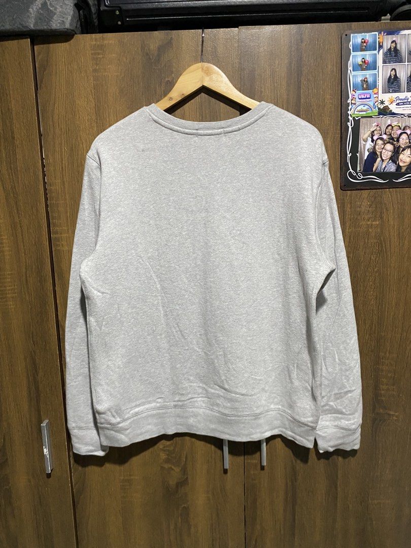 Polo Ralph Lauren Grey Patchwork Sweatshirt (Category: Coats, Jackets and Outerwear) located in Antipolo. Submitted by cogiestamaria (Listing ID 1465426939, Image 2). Description: - Brand: Polo Ralph Lauren - Color: Grey - Design: Colorful varsity letters with unique fabrics and textures across the chest, classic crewneck with collar triangle insert, ribbed cuffs and hem - Size: Youth XL (18-20), fits smaller than a standard men's Large - dimes W
