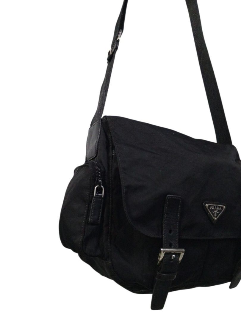 PRADA (Category: Bags & Wallets) located in Ketereh. Submitted by p1k_sh0p_trusted98 (Listing ID 1465408213, Image 3). Description: .